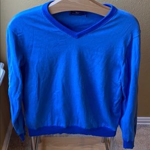 Vineyard Vines V-neck pullover sweater. Size L